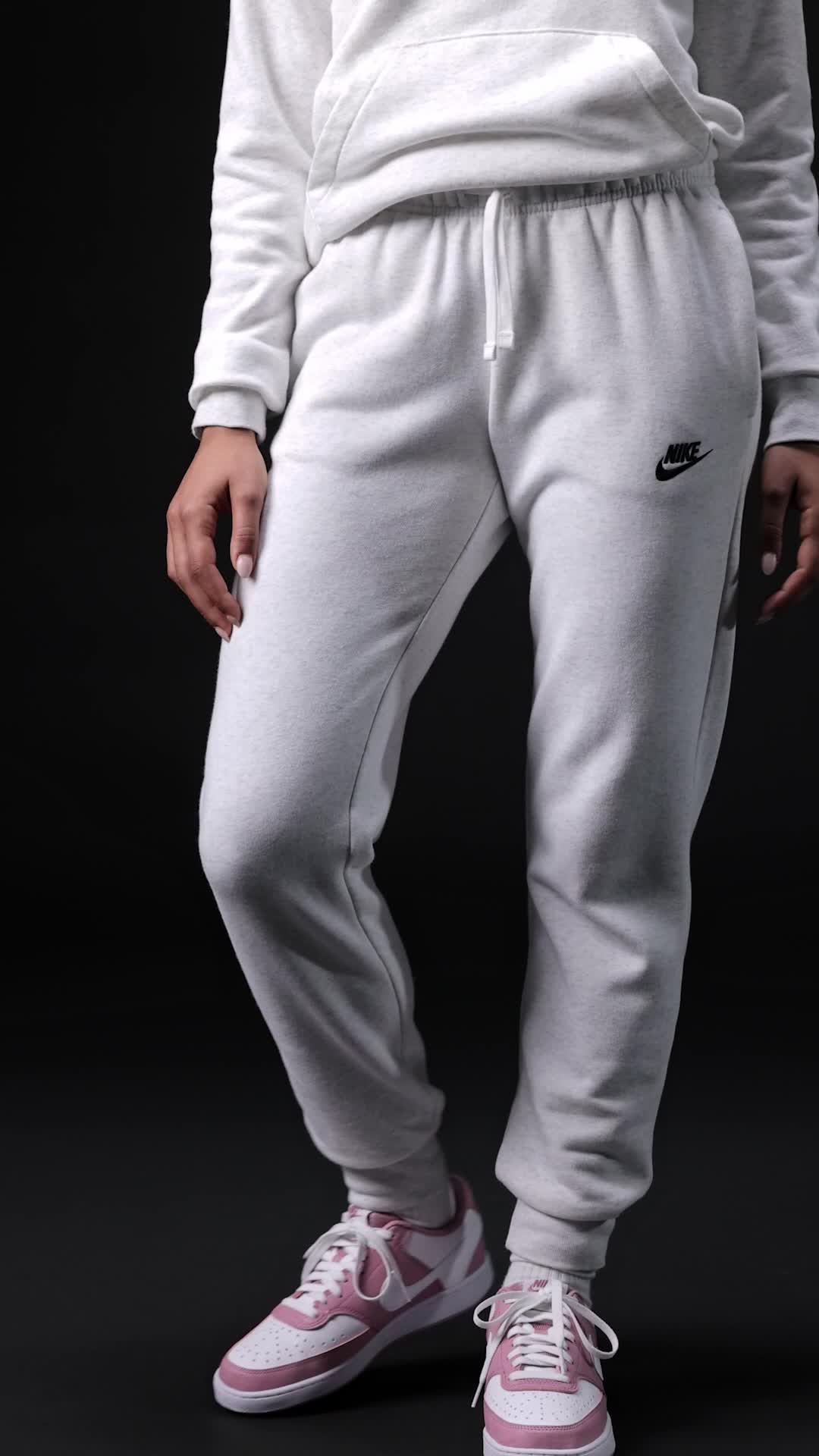 Amazon.com: Nike Women's Sportswear Club Fleece Mid-Rise Joggers